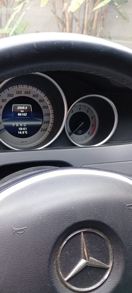 Mercedes-Benz C-Class 250 Blueficient — foto 4
